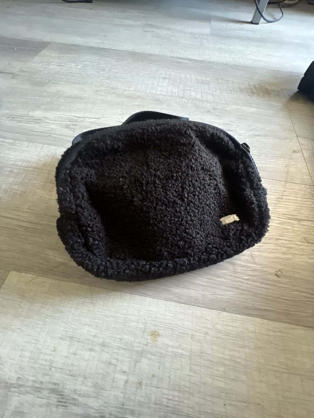 Lole Black Sherpa Fleece Belt Bag Crossbody